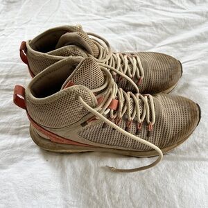 Columbia Hiking Boots